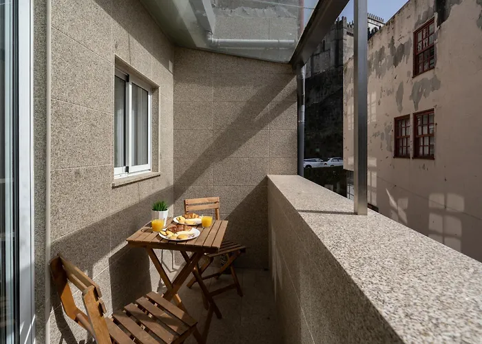 Host Wise - Spacious Noble Apartaments Ace Location