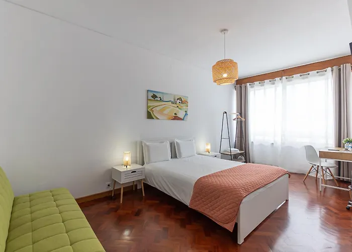 Lolla\'S City House 2