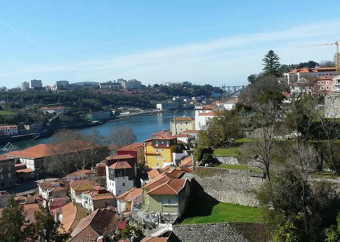 Porto Downtown Taipas