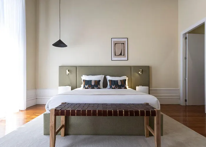 Guesthouse Bonjardim By Lovelystay