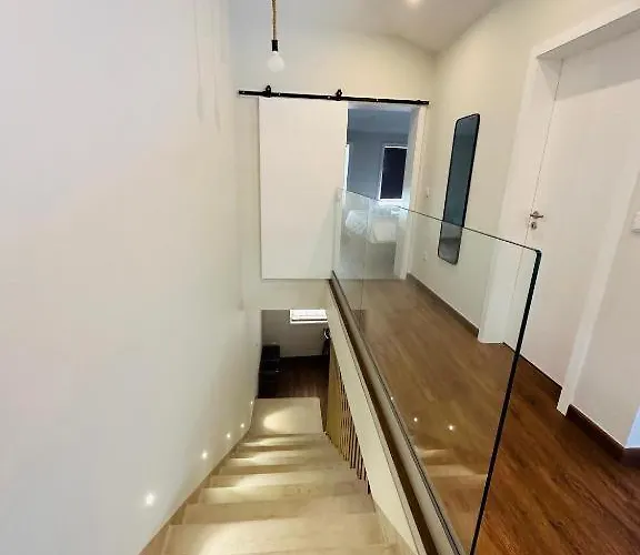 Bridge Apartment