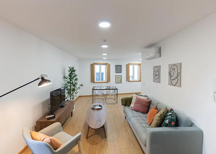 Host Wise - Urban Comfort House