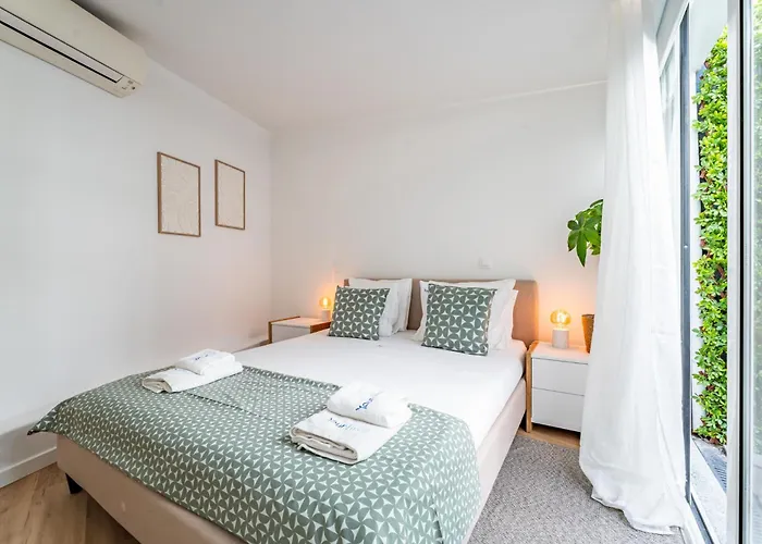 Oporto Nura Apartment Downtown