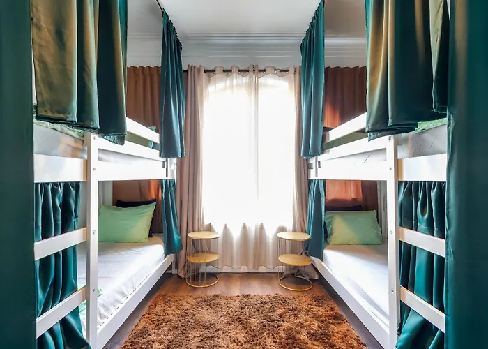Quiet View Rooms