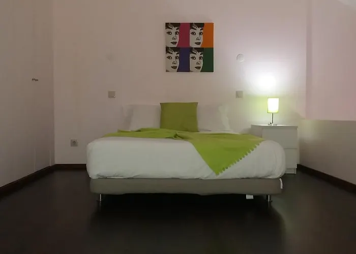 Serpa\'S Apartments