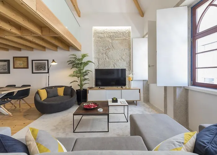 Lovelystay-Modern Loft City Center