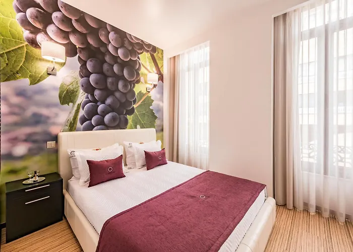 Lounge Inn Guest House