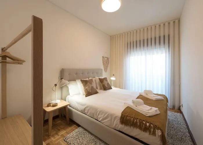 Lovelystay - Genuine Bonfim Balcony Flat
