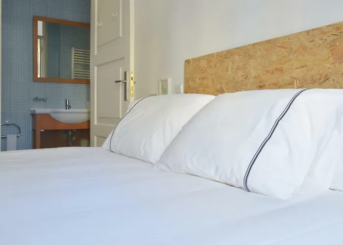 Gondarem Beach Flat