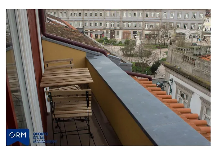 Orm Praca Apartment
