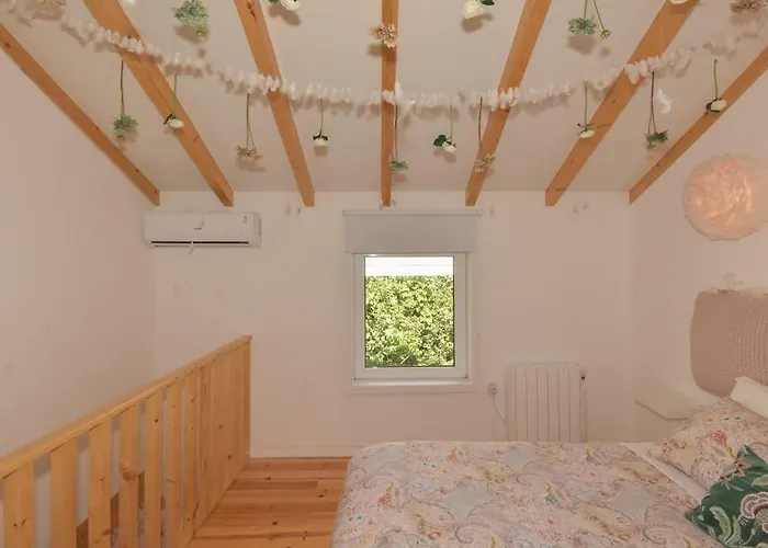Rose Green Loft