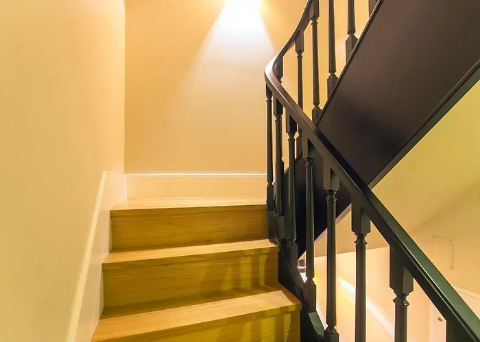 Charming Studio In Historic Downtown