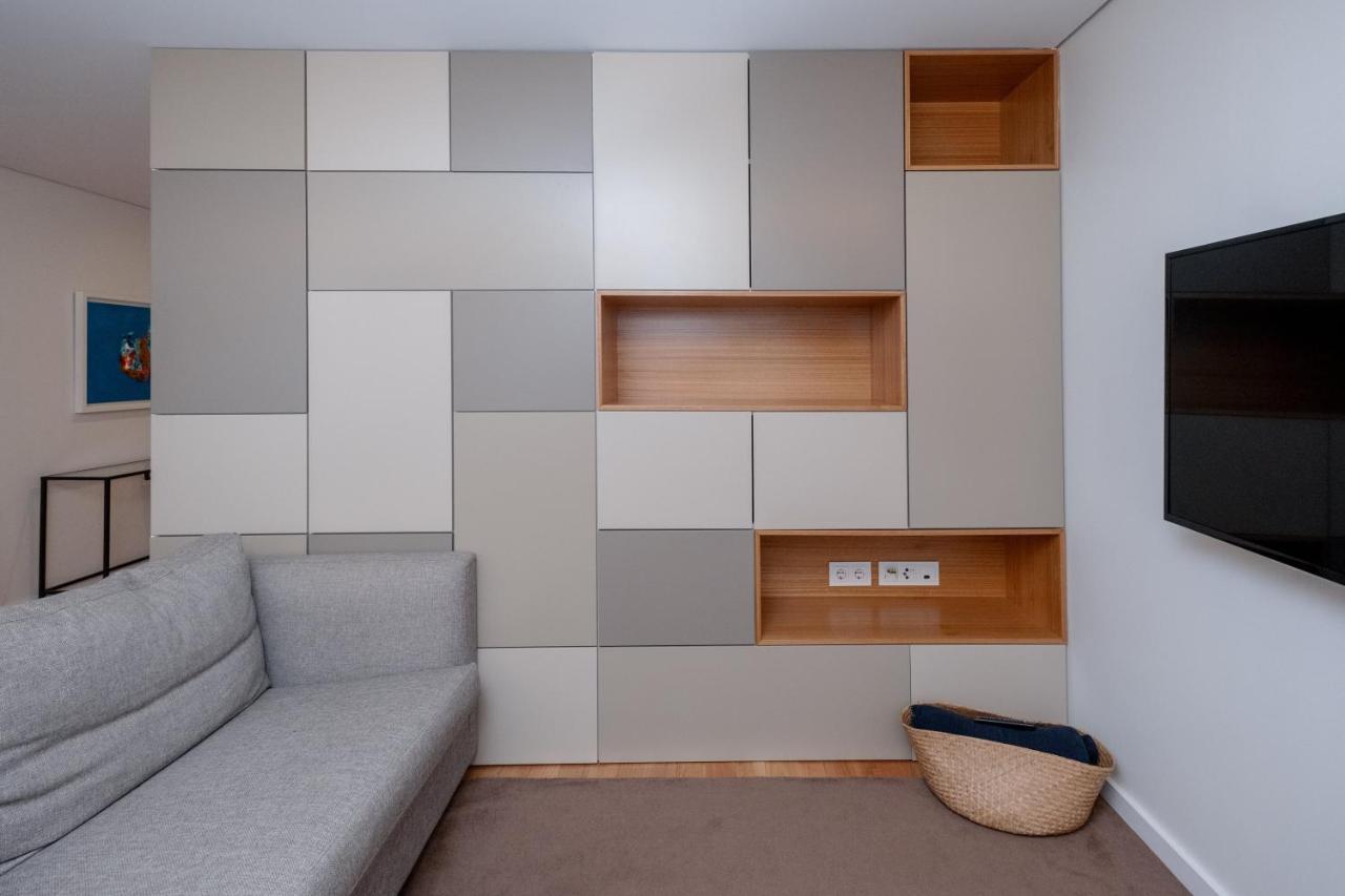 Domum Apartment *