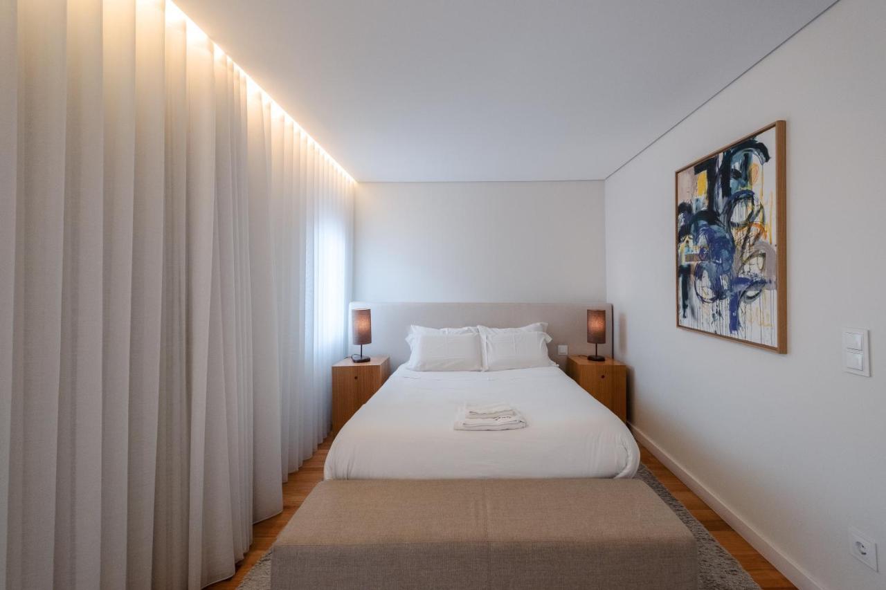 Domum Apartment *