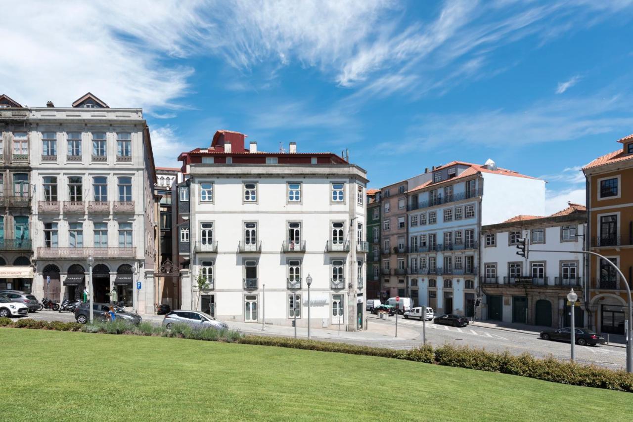 Great Views Ribeira Floor By Lovelystay