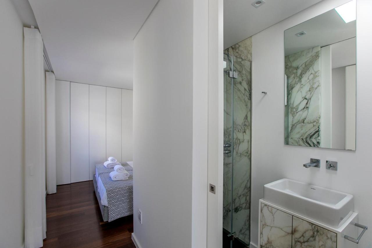 Lovelystay - Luxury 2br Duplex In Foz Apartment *
