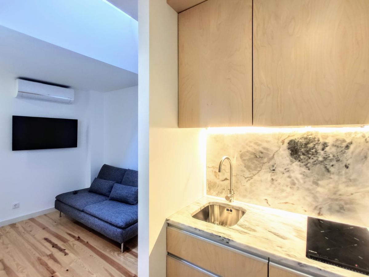 Apartment Bombarda Cinema *