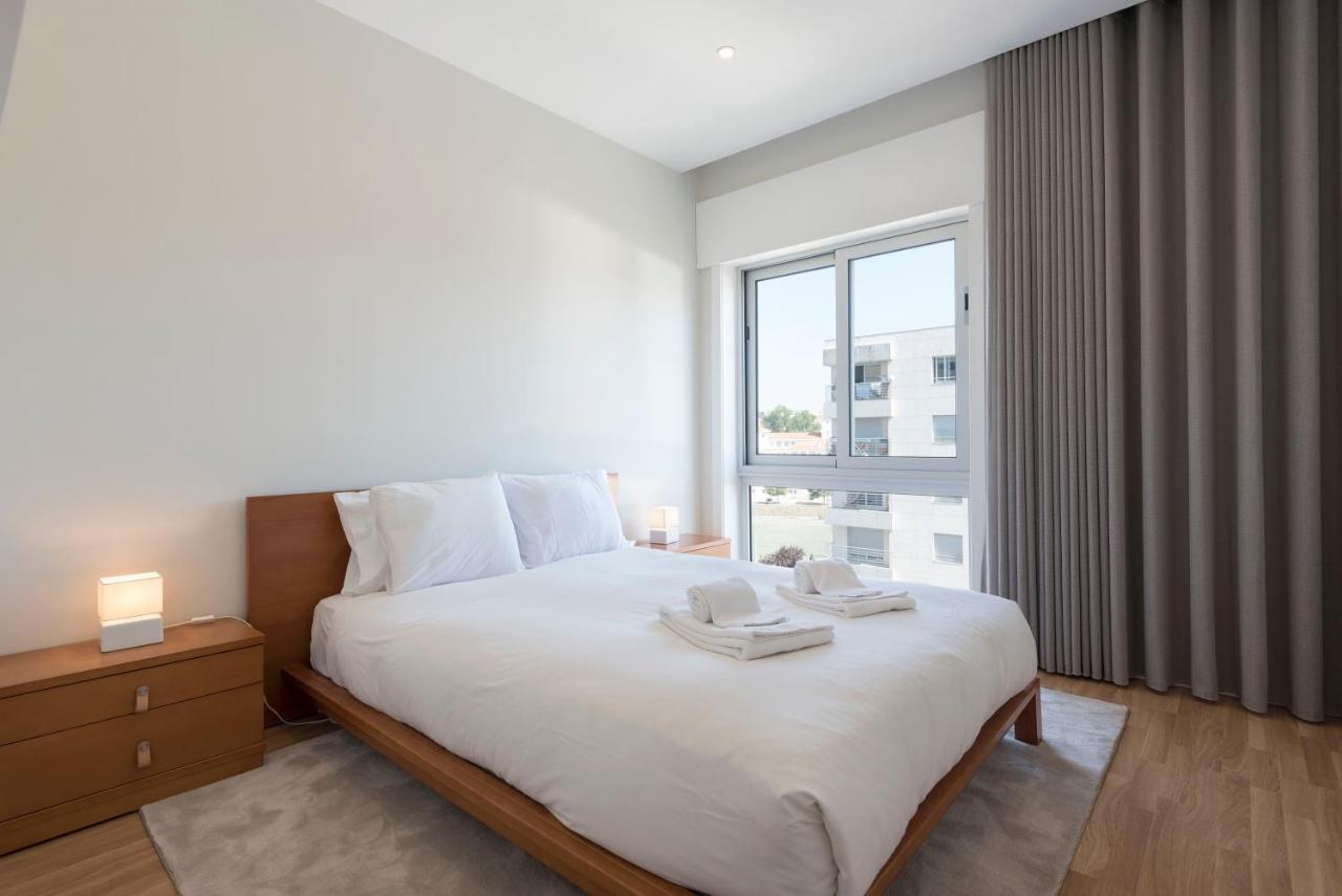 Lovelystay - Downtown Modern 2br Flat With Free Parking