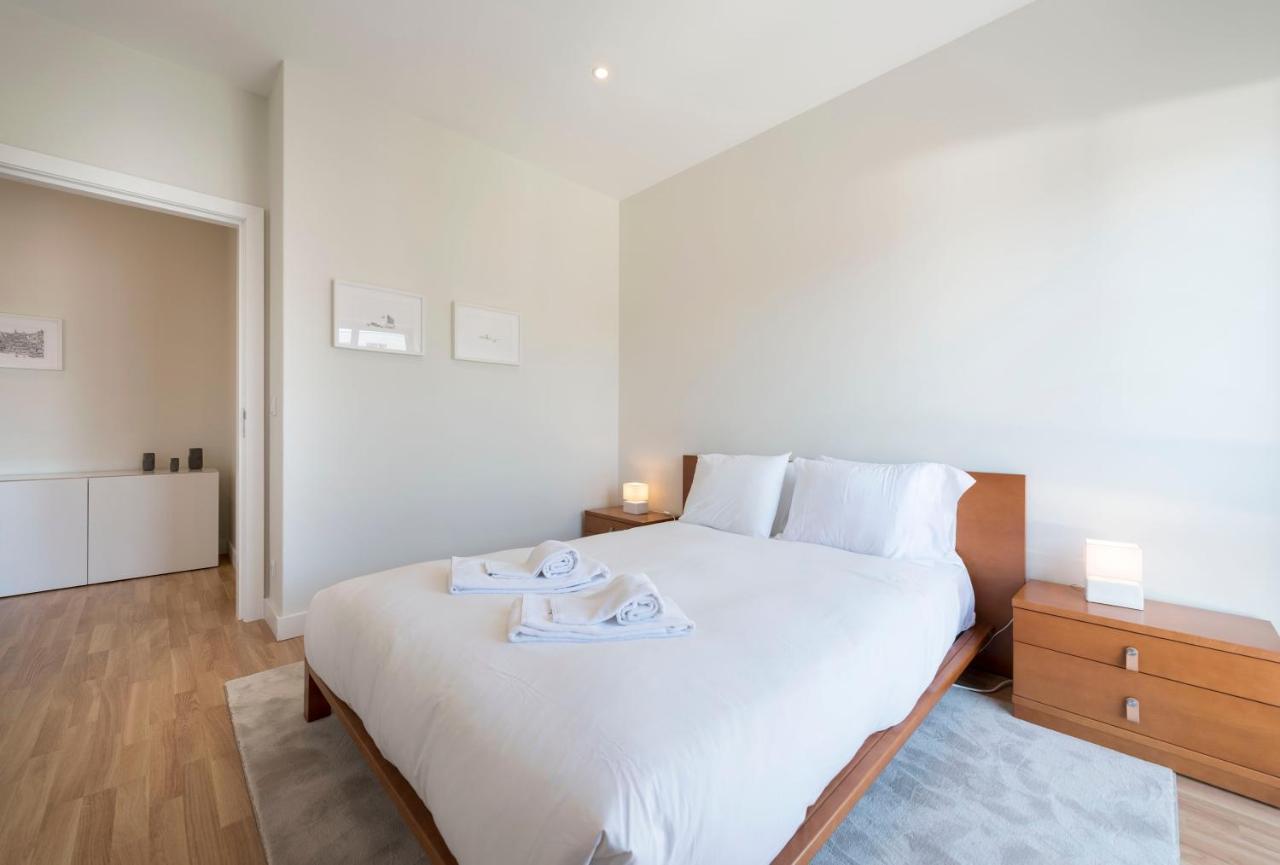 Lovelystay - Downtown Modern 2br Flat With Free Parking Porto