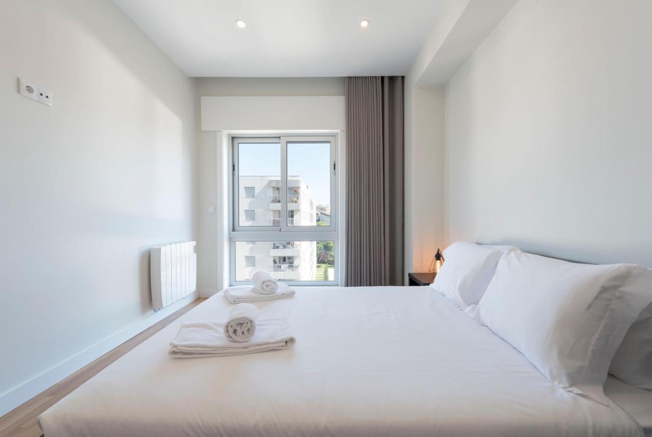 Lovelystay - Downtown Modern 2br Flat With Free Parking Apartment
