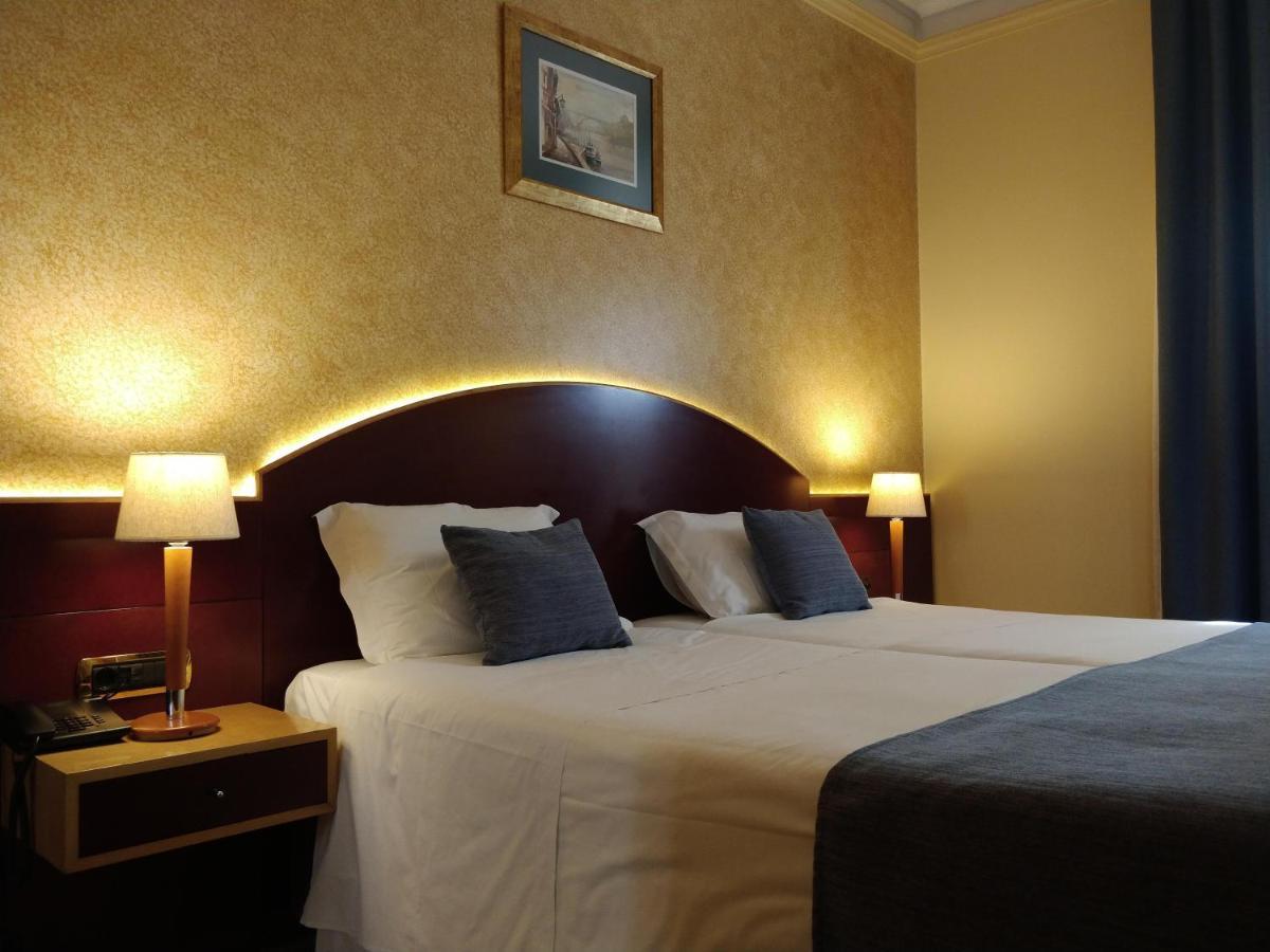 Internacional 3* Porto