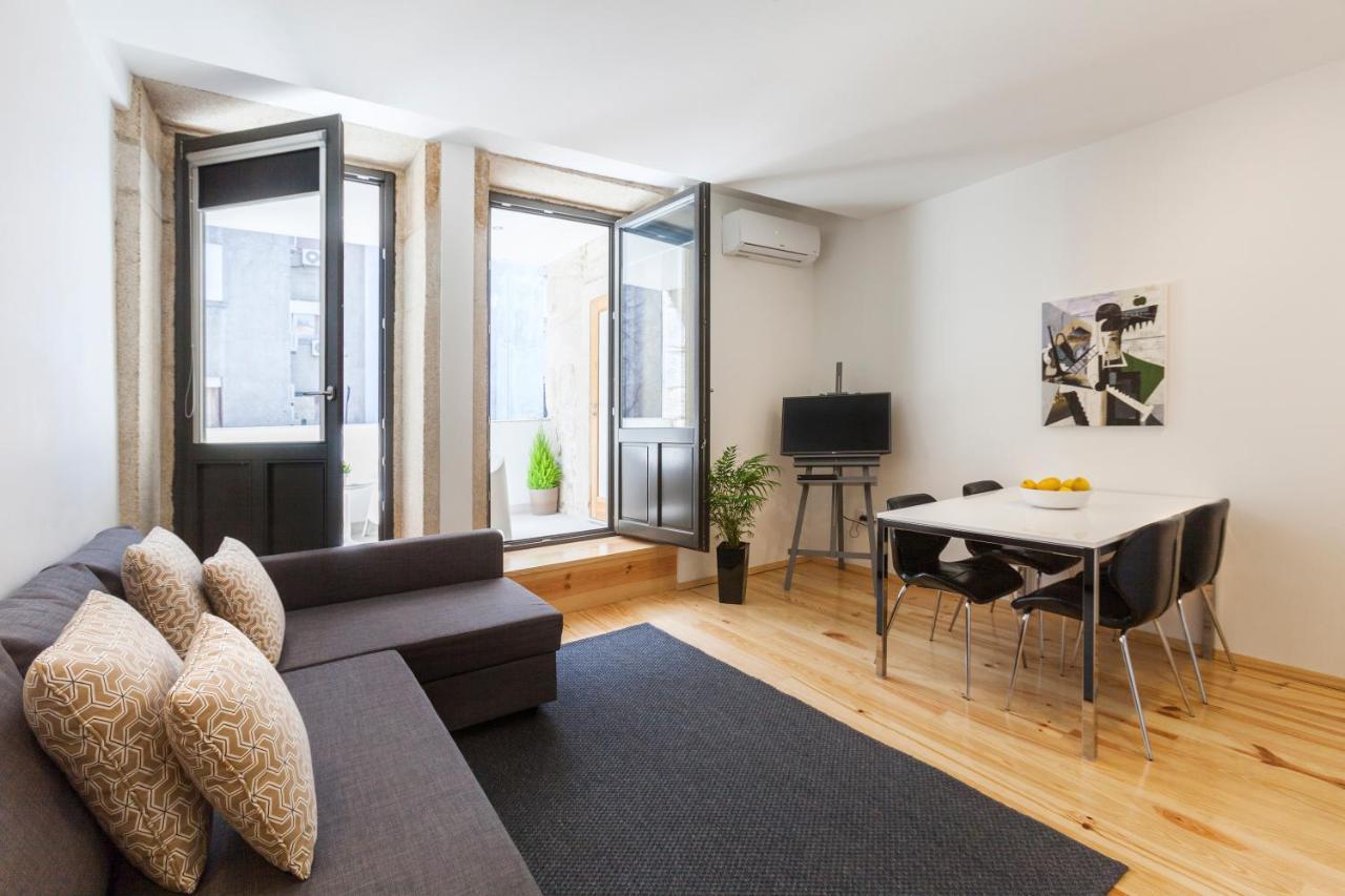 Apartment Bo - Almada Porto