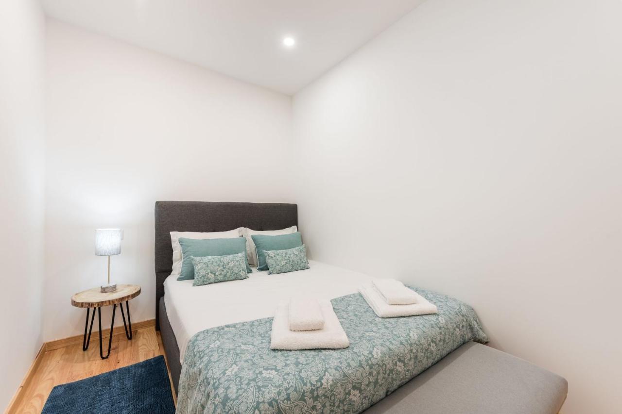 Apartment Lovelystay - 1br Flat W Ac And Balcony By Aliados Porto
