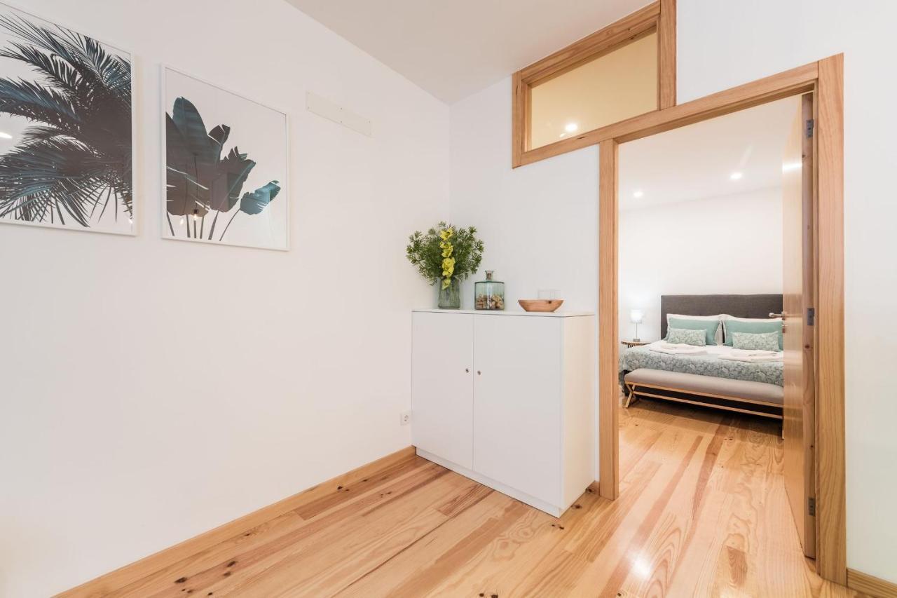 Lovelystay - 1br Flat W Ac And Balcony By Aliados Porto