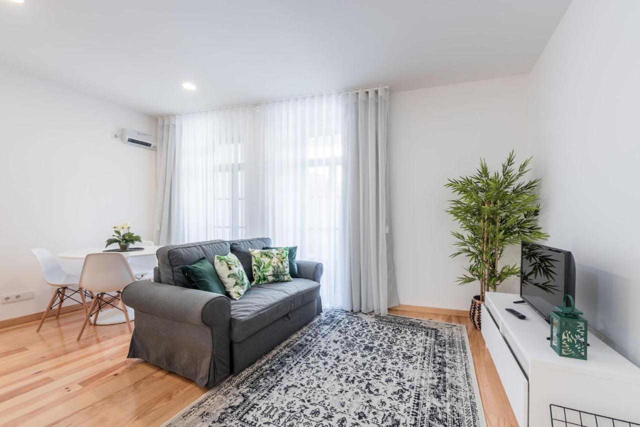 Lovelystay - 1br Flat W Ac And Balcony By Aliados Apartment *