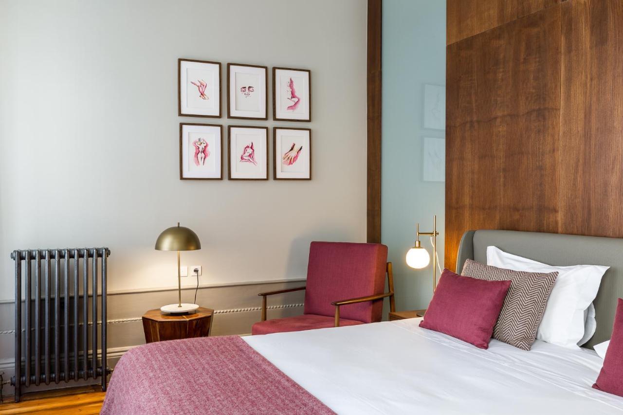 Gallery Townhouse & 2*