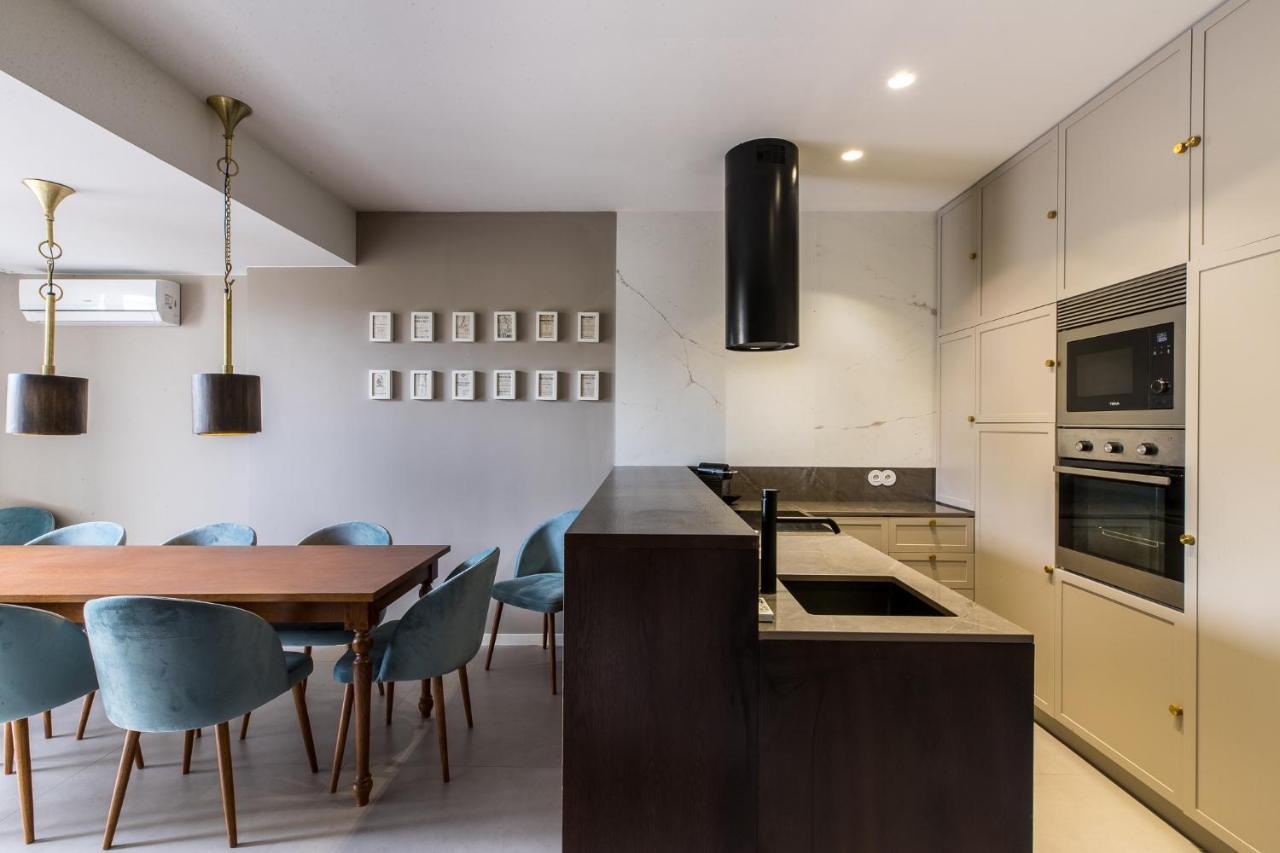 Gallery Townhouse & Guest house 2*