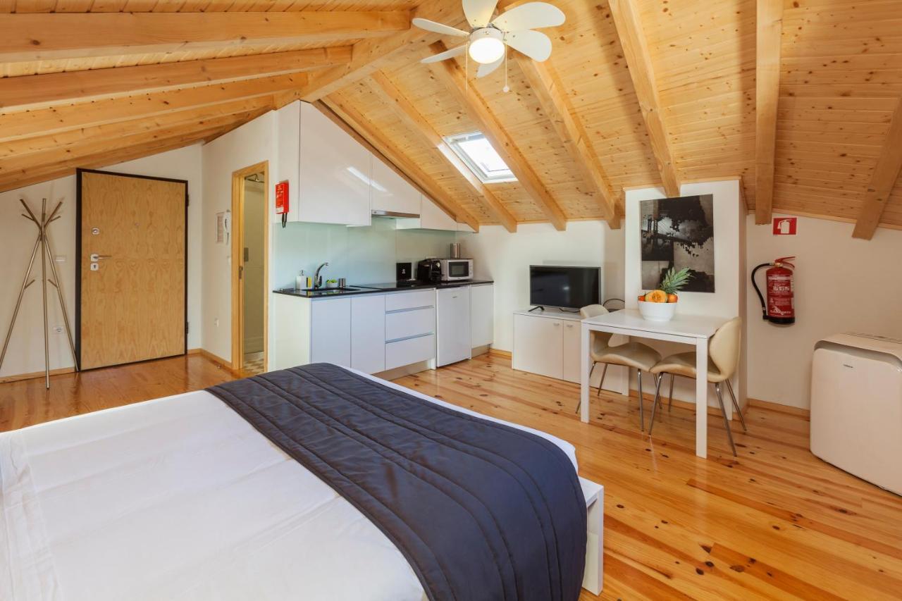 Apartment Bo - Almada