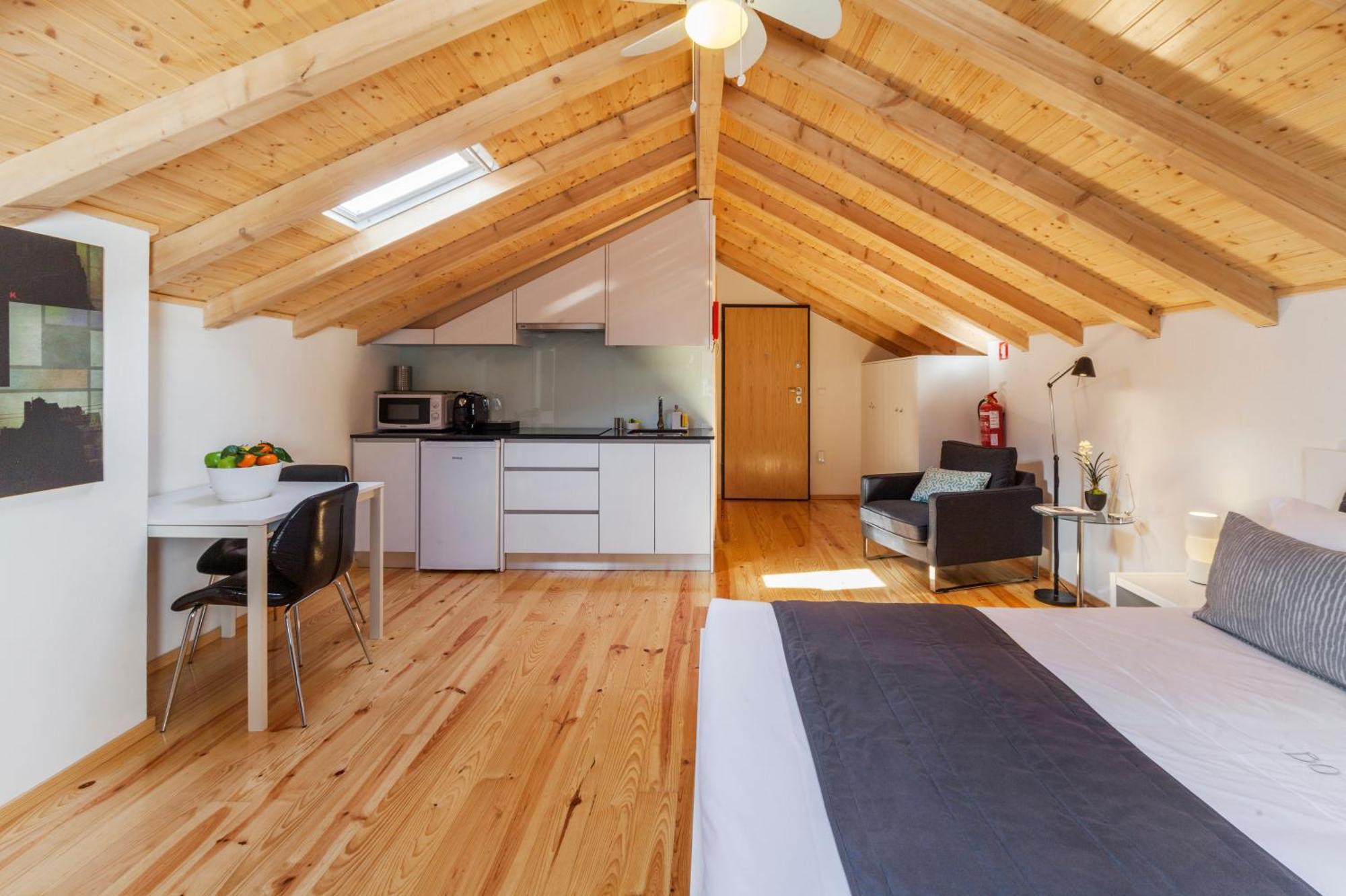 Bo - Almada Apartment *
