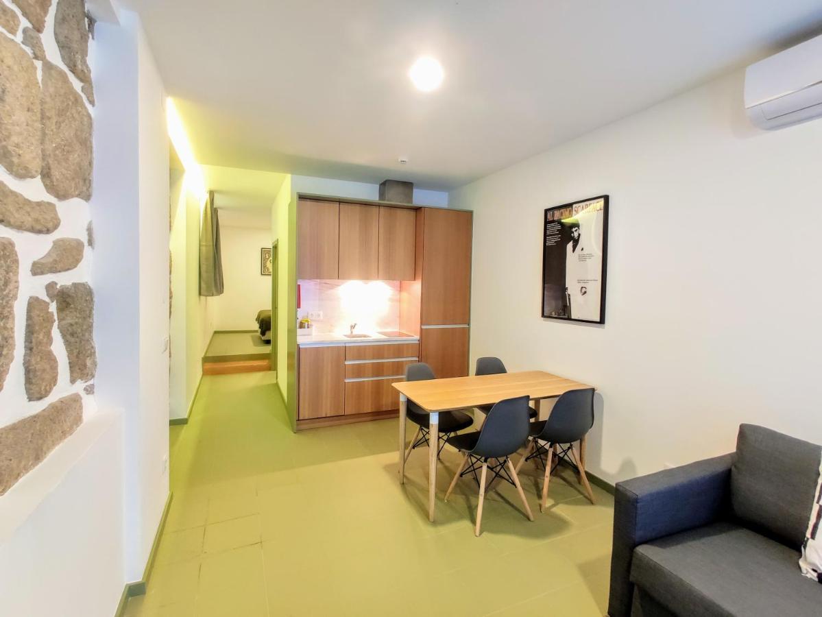 Apartment Bombarda Cinema *