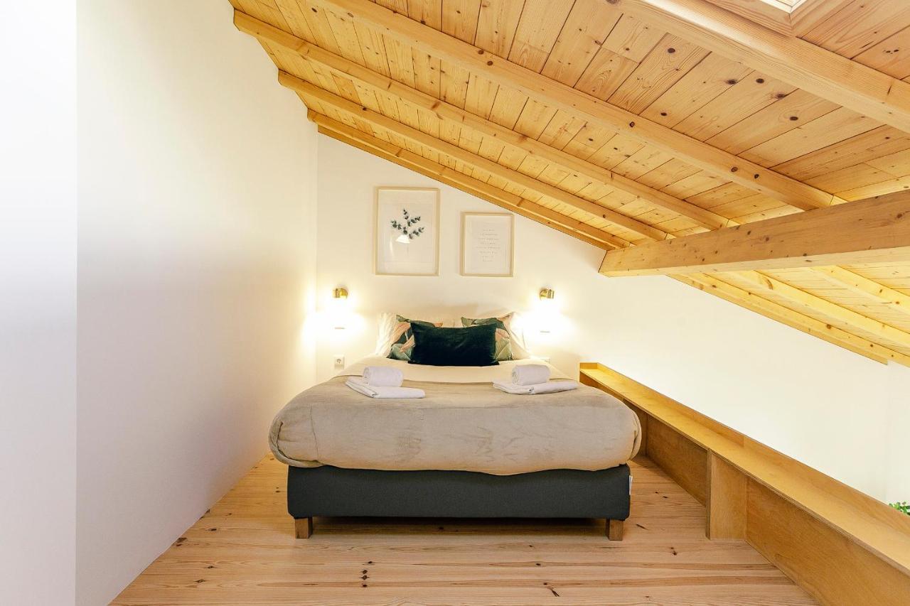 Lovelystay - Burgaes