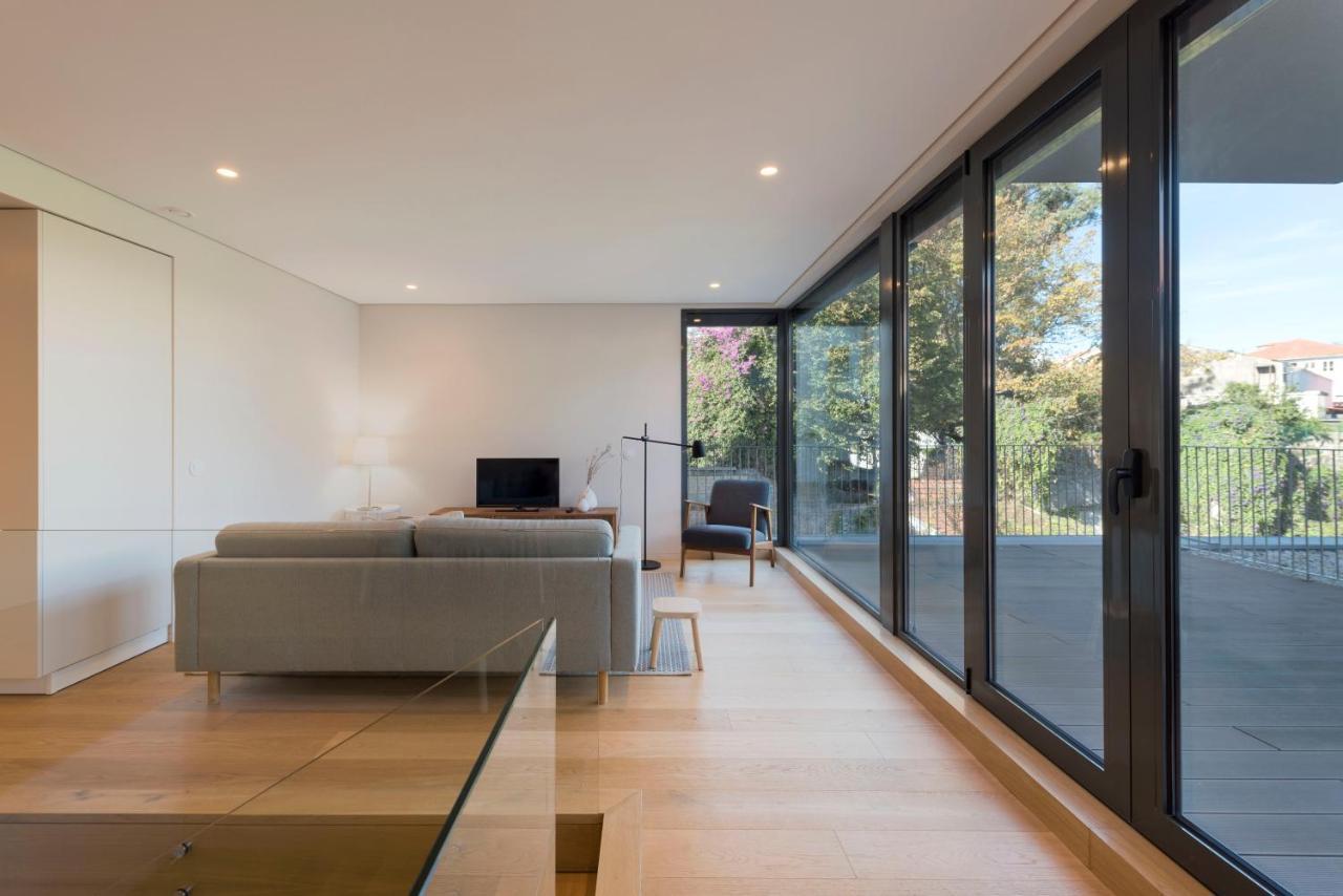 Lovelystay - Primrose 2br Flat With Free Parking, Ac And Balcony
