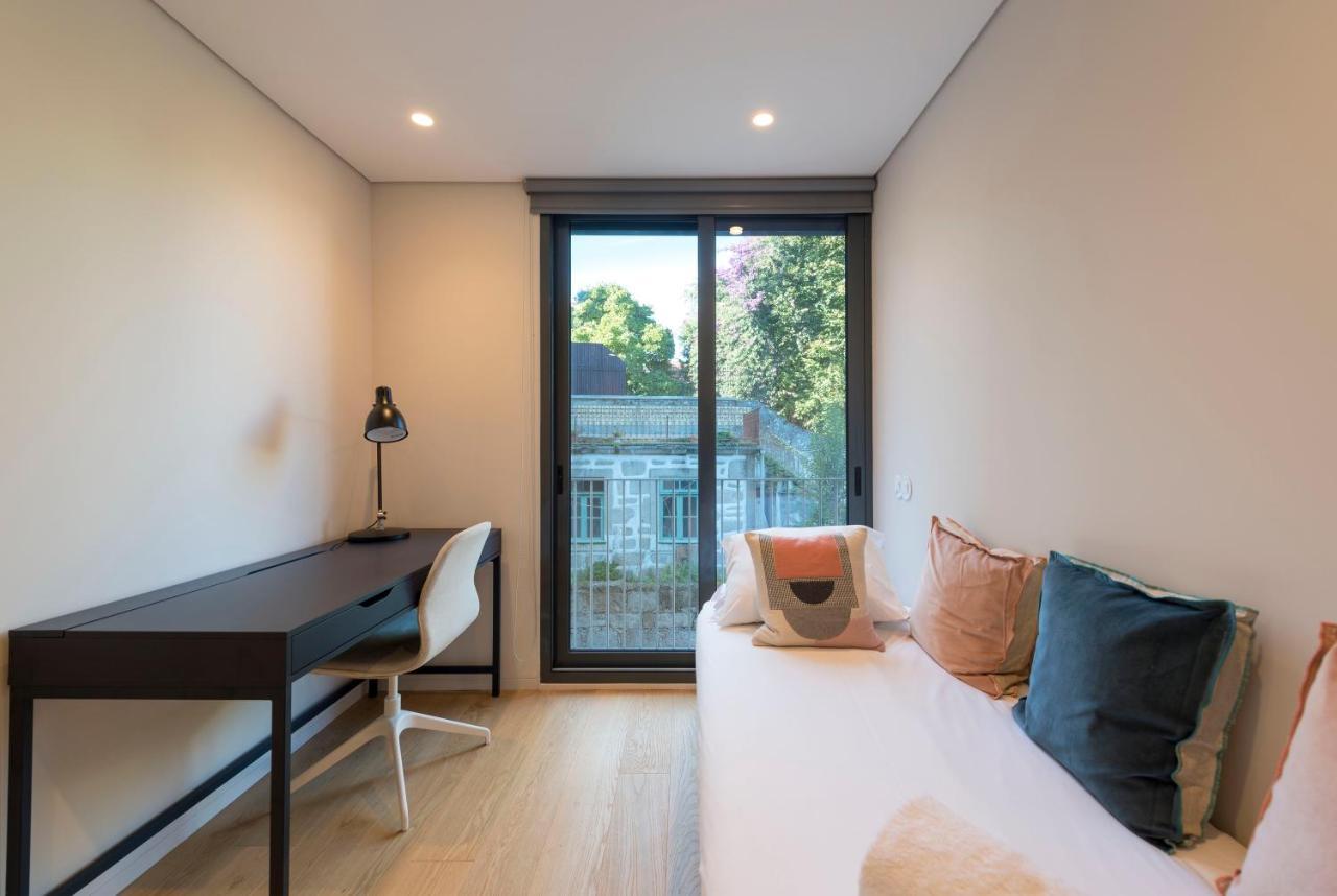 Lovelystay - Primrose 2br Flat With Free Parking, Ac And Balcony Apartment