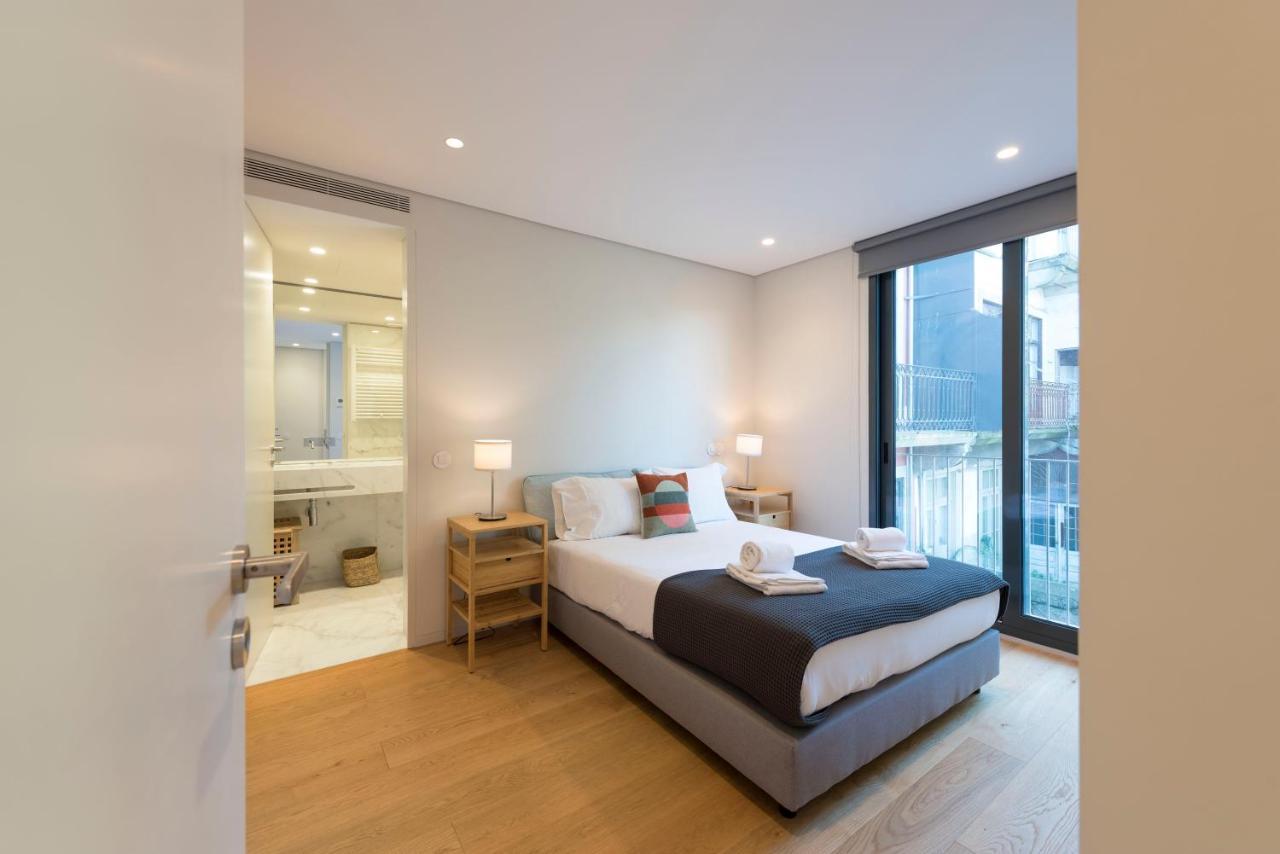 Lovelystay - Primrose 2br Flat With Free Parking, Ac And Balcony Apartment Porto