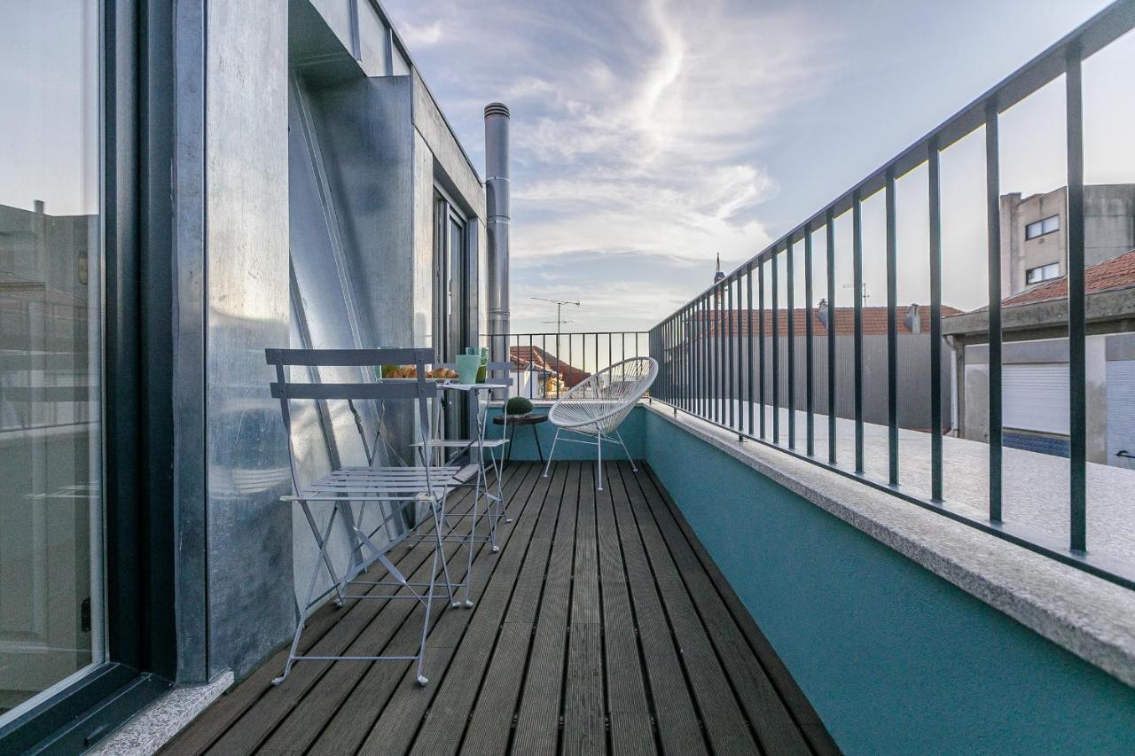Lovelystay - Downtown With Pool, Ac And Balcony Porto