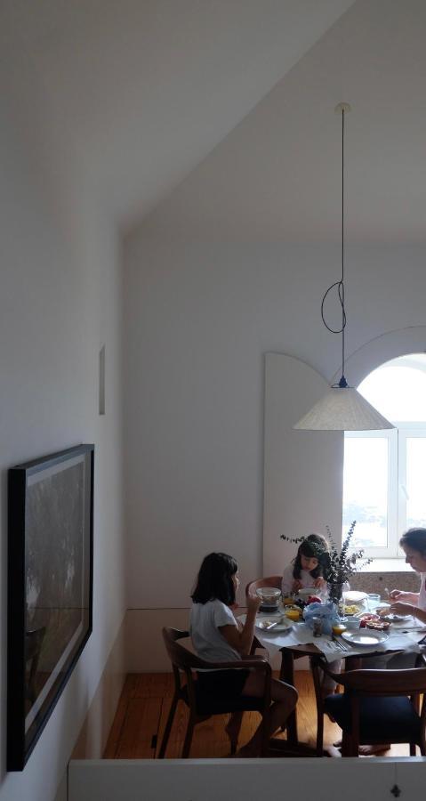 Flattered To Be In Appartement