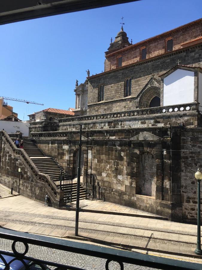 Alojamento de Acomodação e Pequeno-almoço Pimms Ribeira Porto