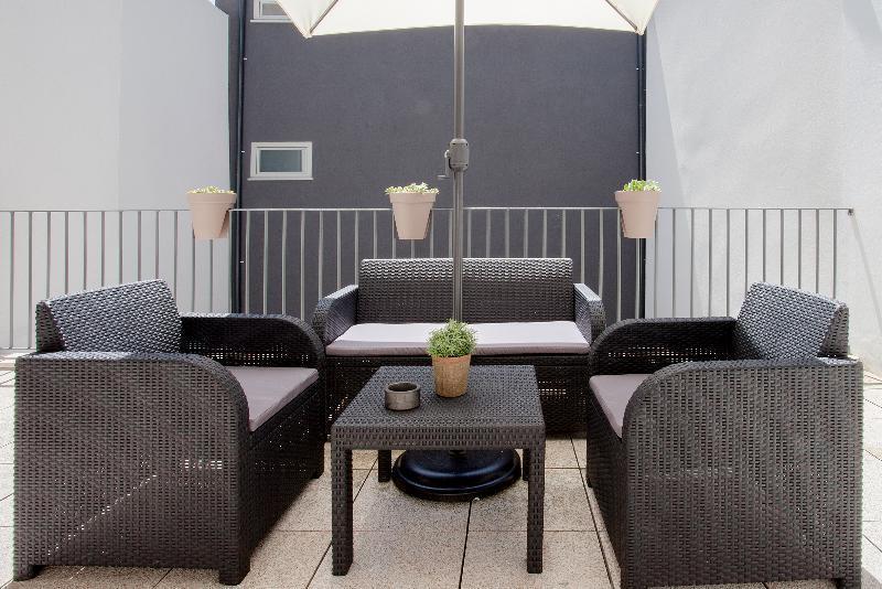 Apartment Downtown Sunny Terrace *