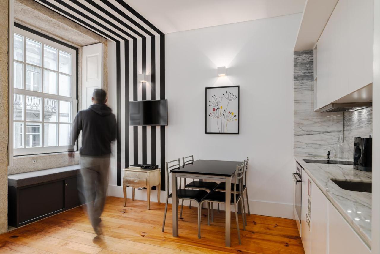 Apartment Flores Street Porto