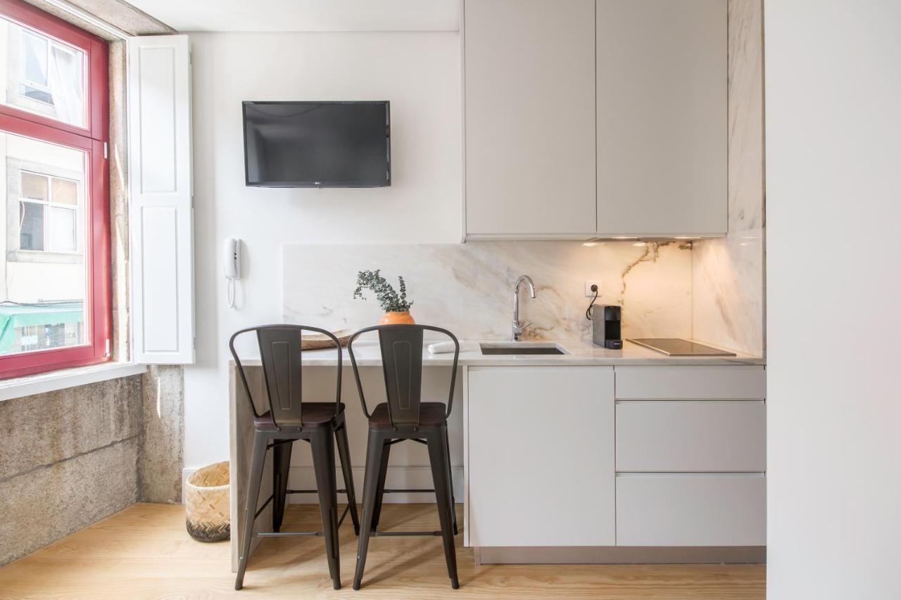 Apartment Sweet Iii