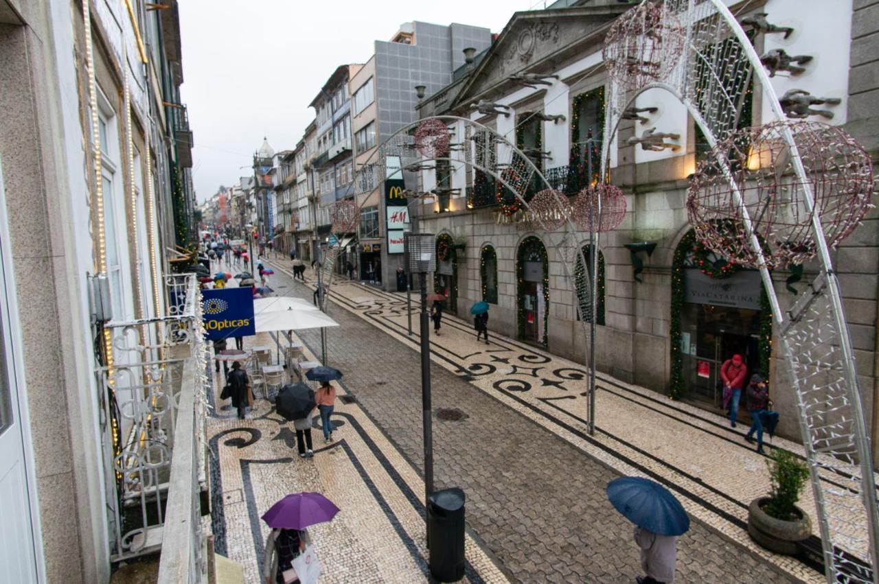 Change The World - - Santa Catarina Hostel Porto