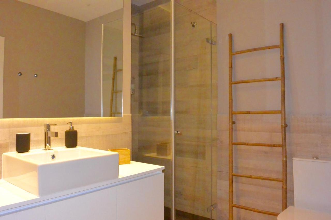 Lf Camelia Deluxe Apartment, By Flat In Apartment *