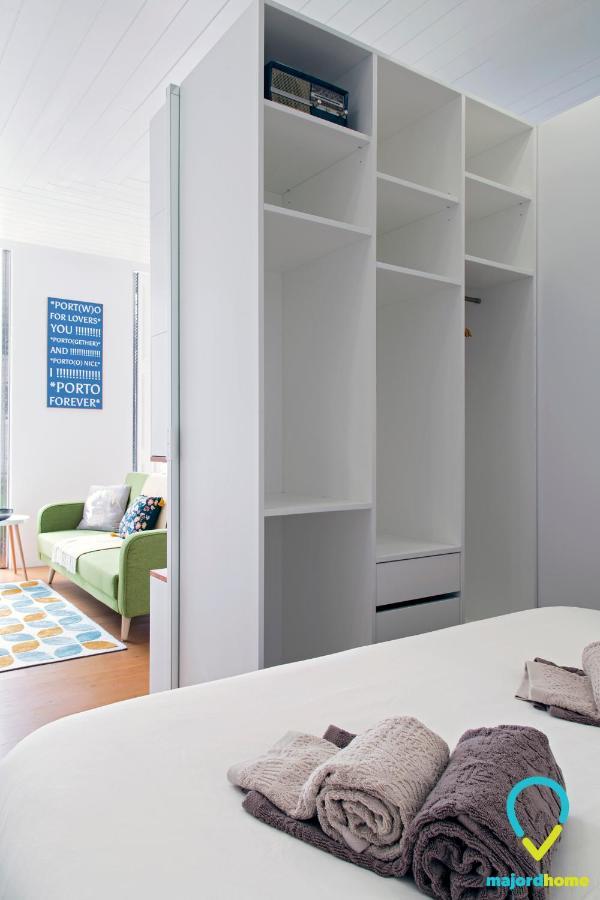 Portwo Story Apartment