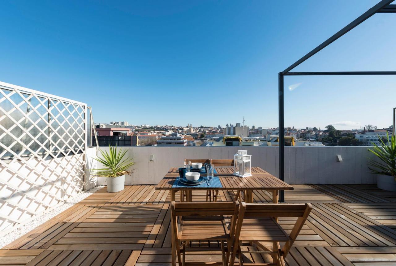 Dinis - Rooftop *