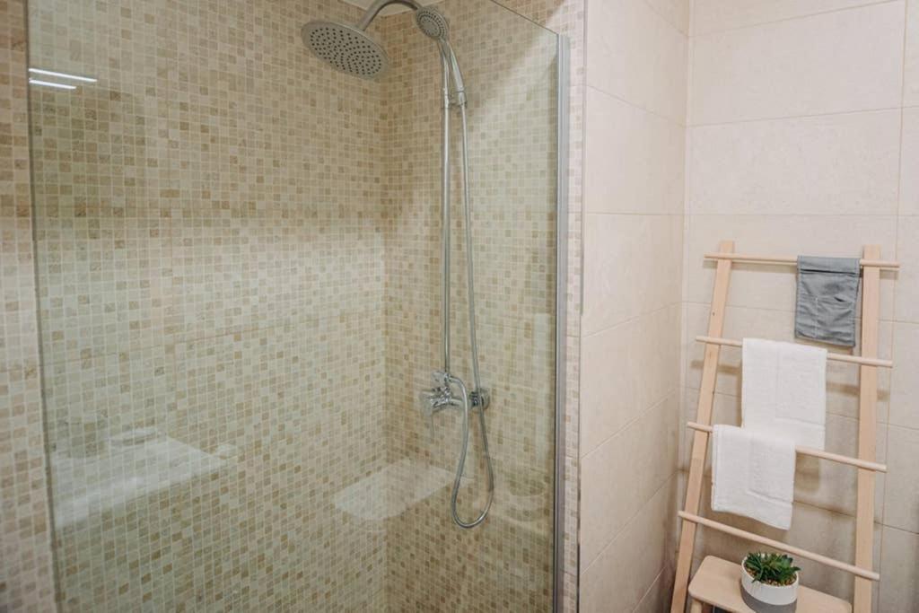 Lechartier 4 Apartamento *