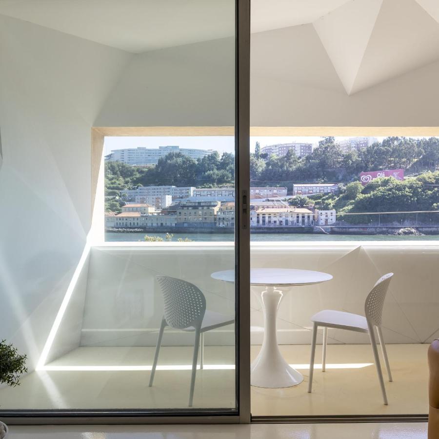 Leblanche Apartment *
